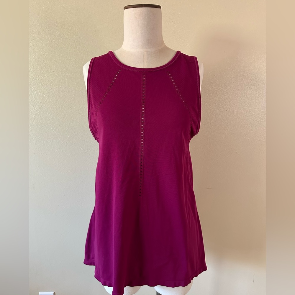 Athleta Womens magenta sleeveless casual tunic with back slit.  Like new